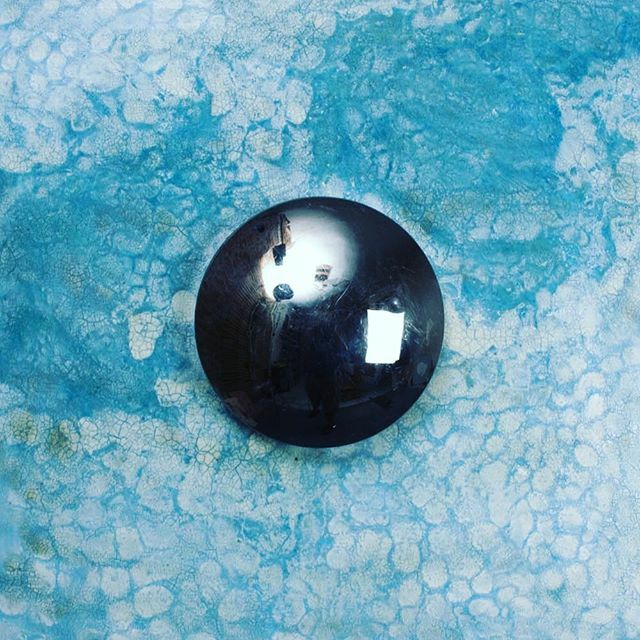 verkstad's tweet photo. Global Footprint
24x24 oil painting with hubcap
.
https://t.co/EKkQcIdaSH
#monikalidman #hubcapart #environmentalart #foundobjectsculpture
#climatechange #climatecrisis https://t.co/cpNh00xPBj https://t.co/ddbXd5gxZf