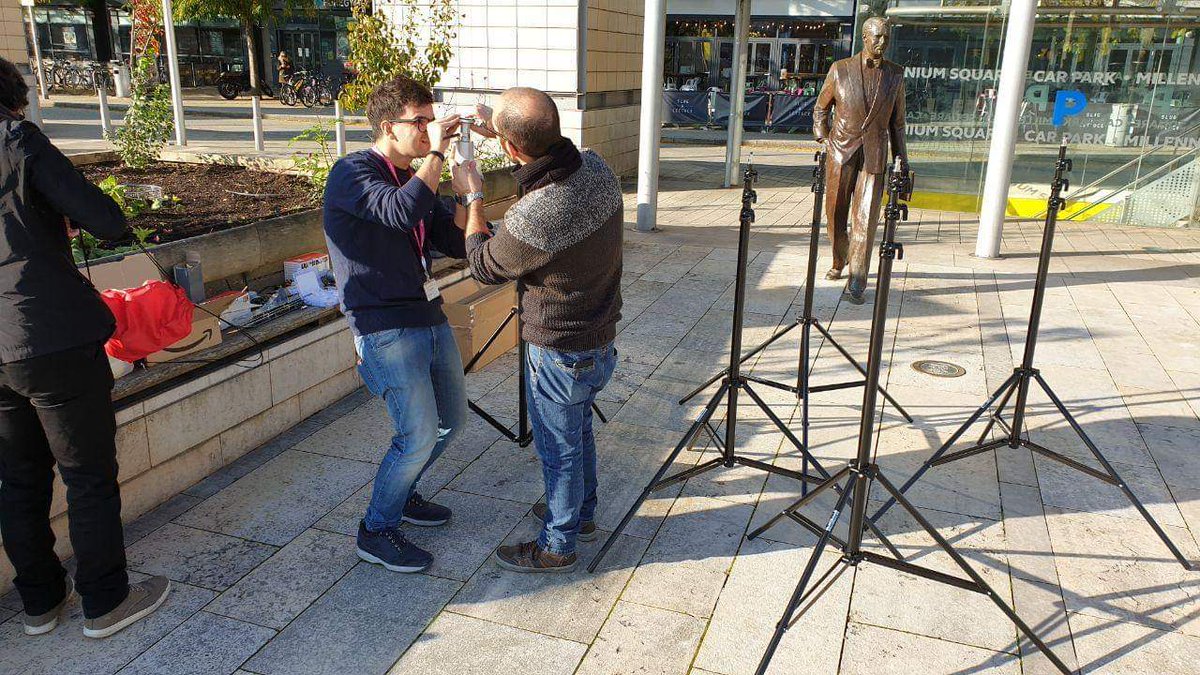 gschembra's tweet photo. Tourist Eyes, a mix of Artificial Intelligence and 5G technologies to provide blind tourists with a remote guide also working indoor and with a precision of few centimeters. It has been demonstrated in Bristol to conclude the strongly positive experience inside the @5GINFIRE. https://t.co/ZDk7BkN8Zj