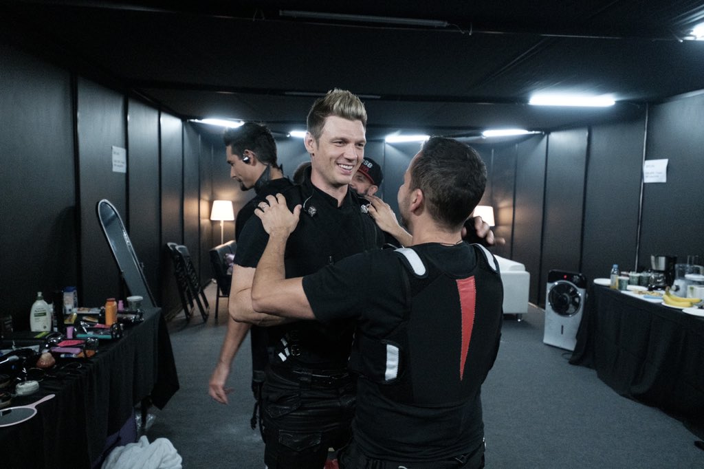 nickcarter's tweet photo. Thank you for an amazing night Taipei ❤️ #BSBTWN #DNAWORLDTOUR
Are you ready Thailand? We’ll see you tonight https://t.co/9KNvQR64XC