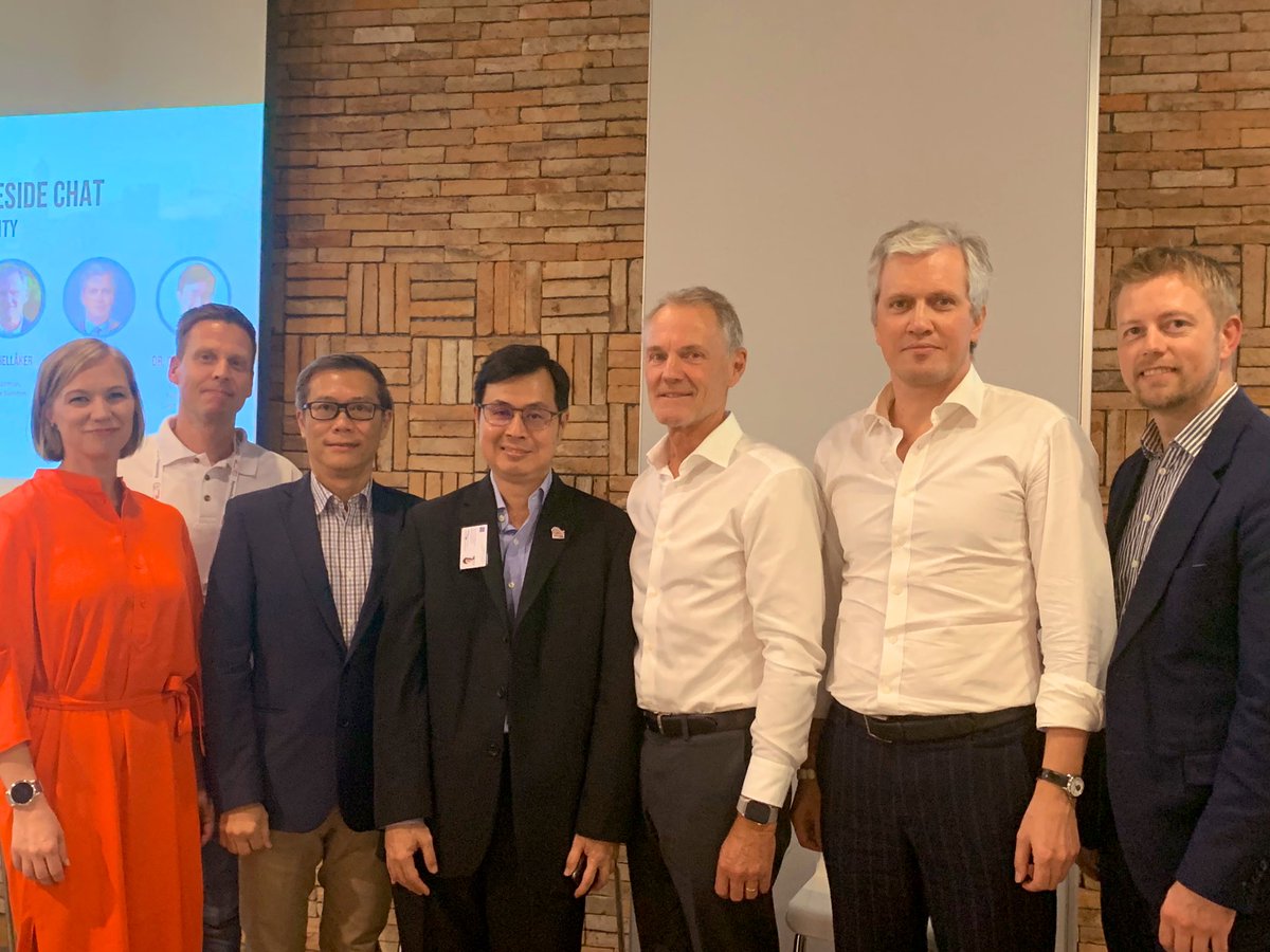 nihsingapore's tweet photo. Introducing again our panel speakers for the Government Fireside Chat! Thank you for sharing valuable insights of the smart mobility landscape in #Finland #Sweden #Norway #Estonia and #Singapore ecosystems with our Nordic+ #community. #itswc #nordicmade https://t.co/4haNehVQdY