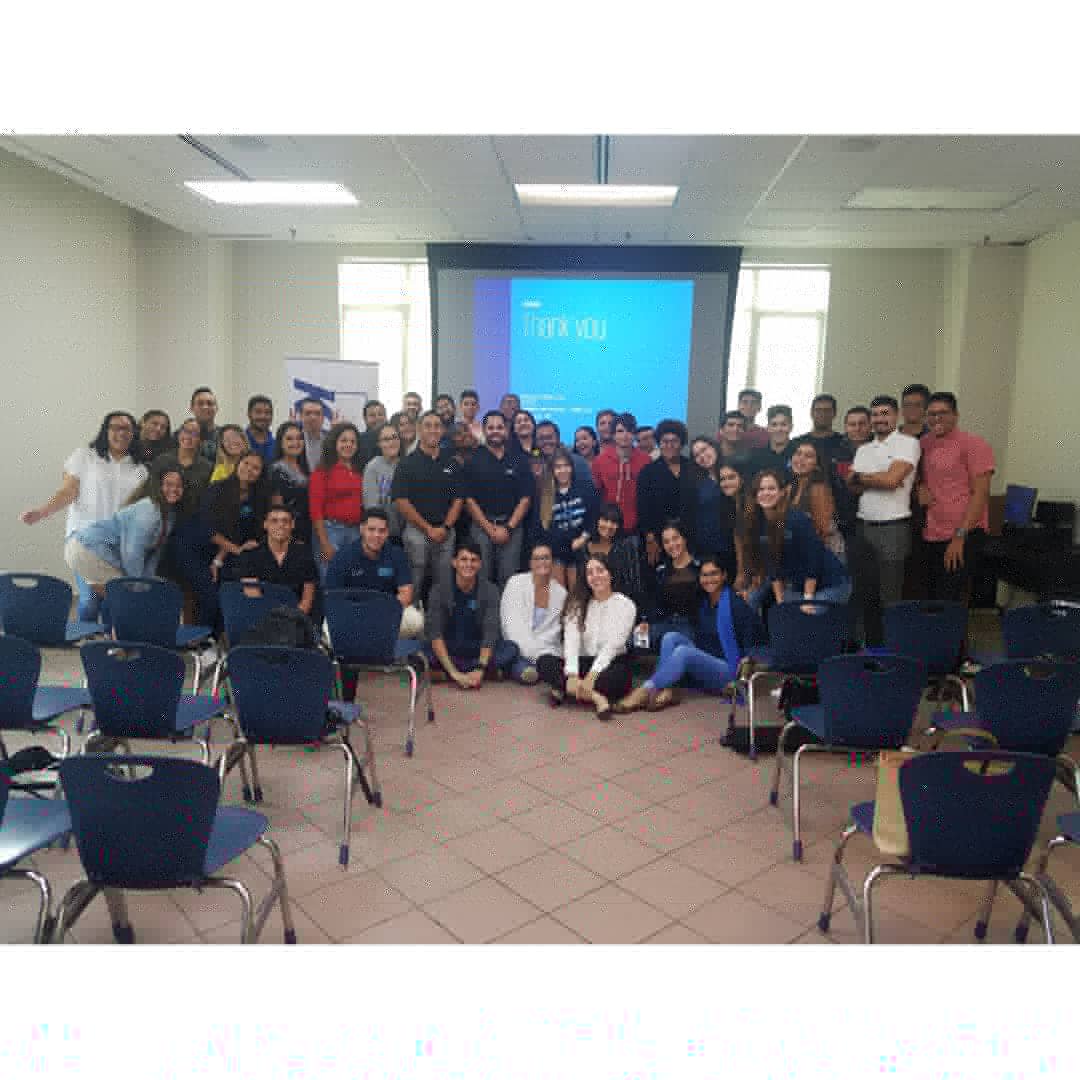 asec_uprb's tweet photo. ¡Buenos días miembros! El pasado martes tuvimos Eric J. Bon Sarraga y Eduardo Mattei de KPMG, para hablarnos sobre como aprovechar al máximo💯 todos los aspectos de nuestra carrera. Gracias a todos los miembros que asistieron🤠 #AsecUPRB https://t.co/kFUhLIlFrc