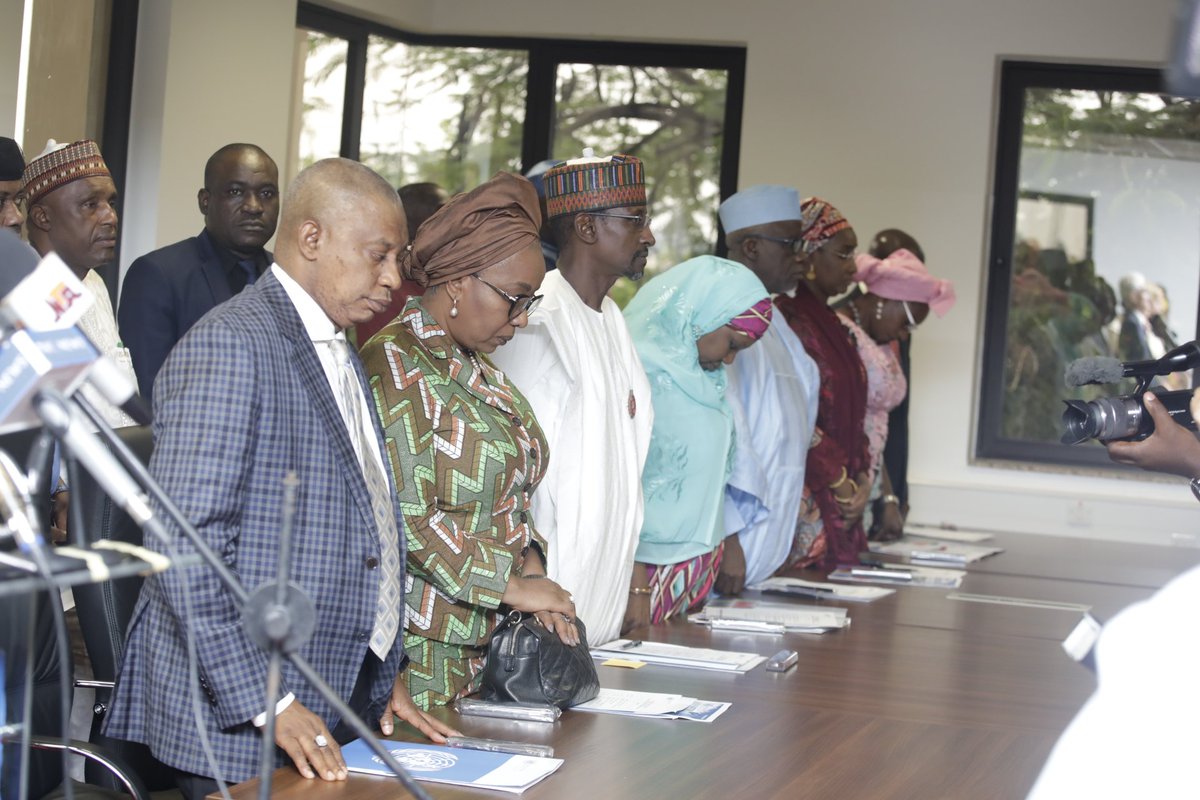 WHONigeria's tweet photo. #HappeningNow: @WHO joins the @UN family to celebrate #UNDay in #Nigeria. @WHO is committed to towards creating #thefuturewewant, the #UNweneed
#UHC
#HealthForAll
#UNDay2019 https://t.co/4BBa4k935D