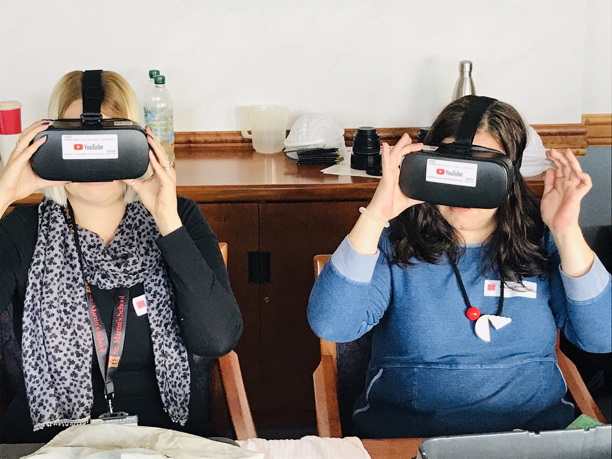 PsychCardiffUni's tweet photo. Our final game for the #BrainBoxCardiff launch allows users to experience what it’s like to have an MRI scan at @CUBRICcardiff using a Virtual Reality Headset!

For more info about the Brain Box - go to https://t.co/Qh88iSl1Yl

Kindly funded by the @wellcometrust https://t.co/J8ksnNCS7R