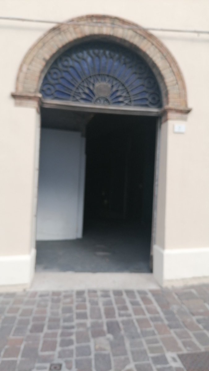 Liveperugia's tweet photo. Propongo di mettere l'indicazione "Rocca Paolina" per aiutare i turisti
@Comuneperugia @CulturaComPg https://t.co/IU15gNVaBN