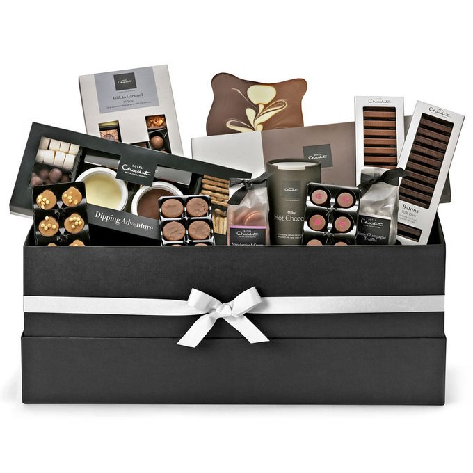 ReviewsOffers's tweet photo. #Repost - LOVE Chocolate? Fancy winning these goodies? #Follow us and #retweet this post with your answer to be in with a chance of winning. Question: When did Bristol Temple Meads open? @HotelChocolat #Win From @Spotlight_NR #retail #retailcompetition https://t.co/xa7keYkVAY