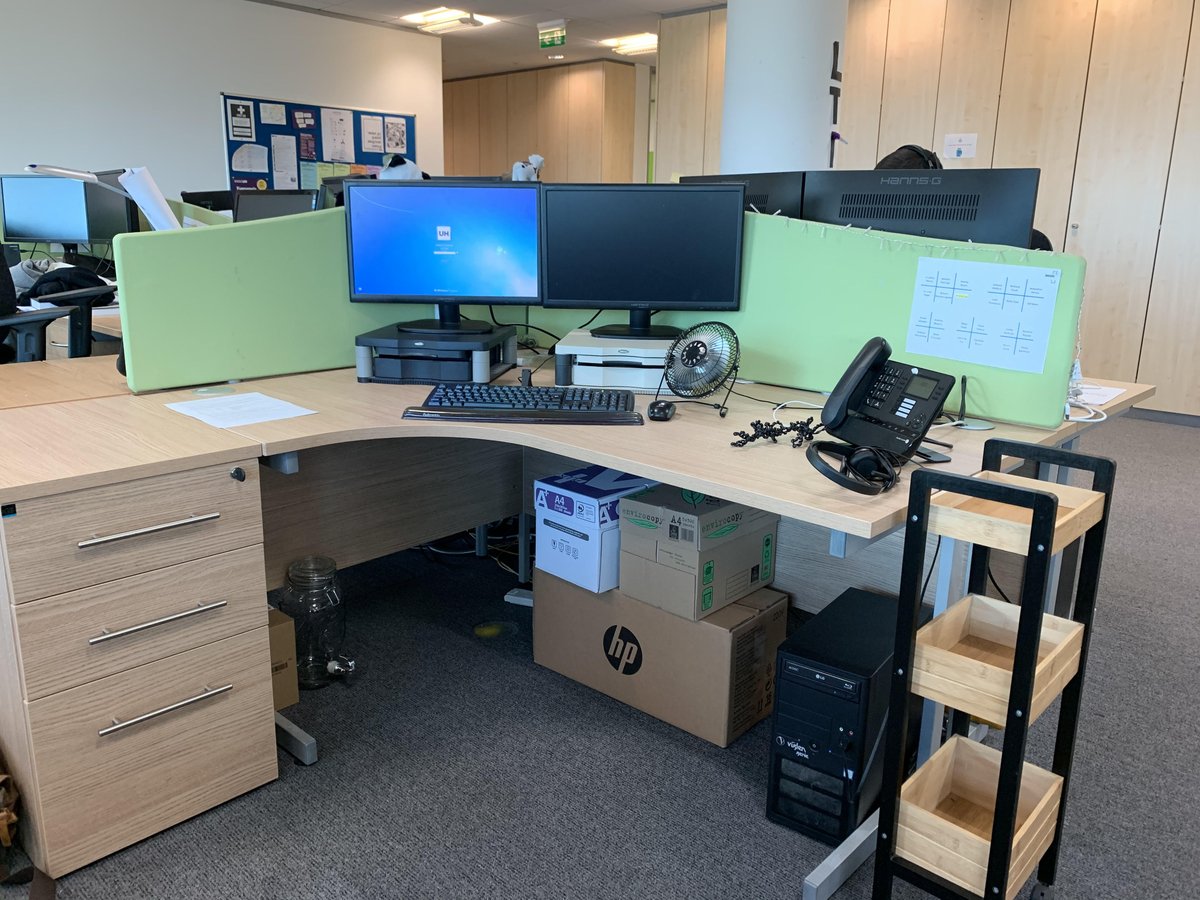 LauAnshul's tweet image. Has anyone ever considered Work Detox!? I have just emptied my desk completely &amp;amp; already feel so calm &amp;amp; happier 🖥️ workitdaily.com/tips-work-detox #WorkDetox #DetoxHelps #WorkingBetter #Edtech #ALTC #DeskSeemsBigger #CleanUp #workspace
