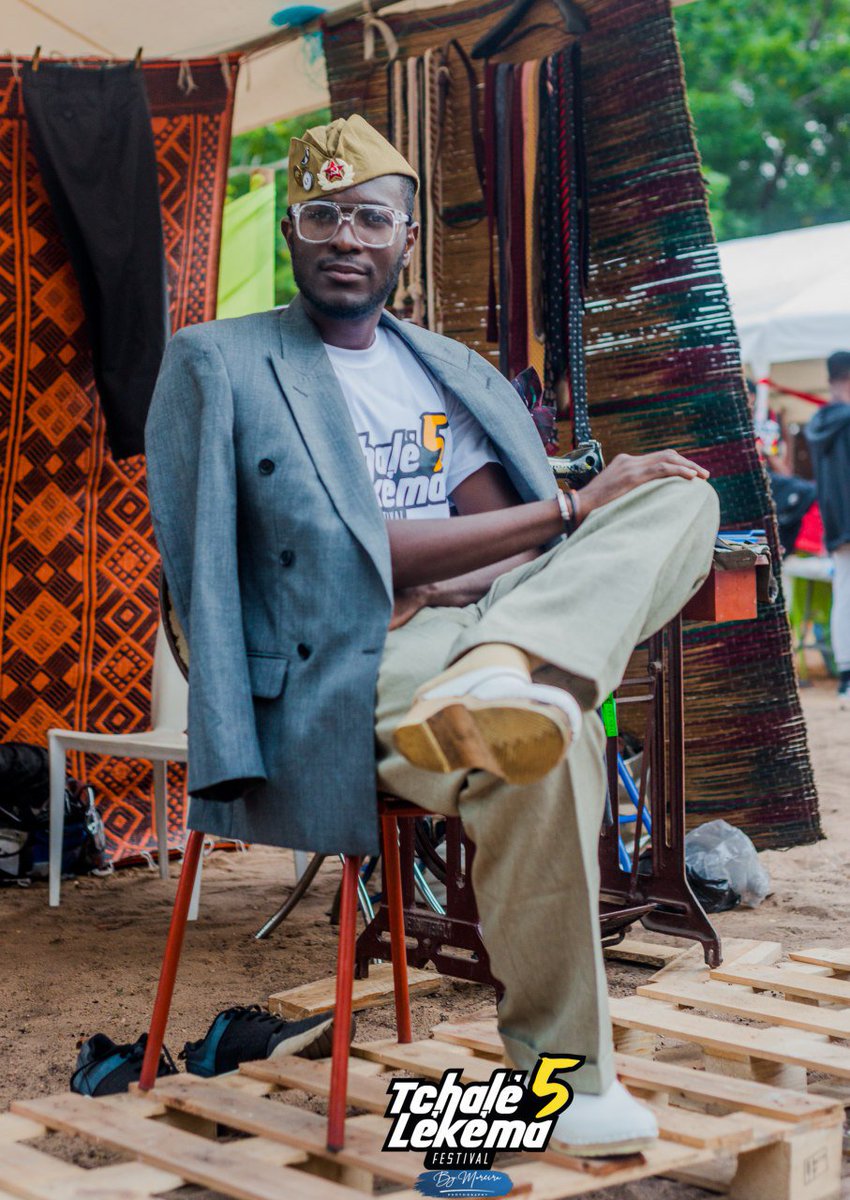 ✨Tchalé Lékéma Festival 5✨
.
King 🤴🏾 .
#galeriephotos  #tchalelekema5 by 📸 @photography_by_moreira
.
.
#tchalelekema5 #tchalekema #lfrii #festival #photography #photographers #photographyislife #festival #festival  #urbanart #culture #blackpeople