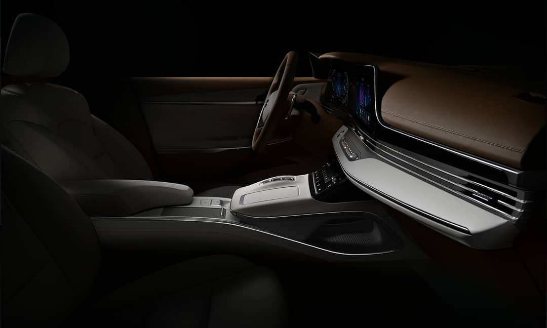 EHoCO5fUwAE8RAm?format=jpg&name=medium