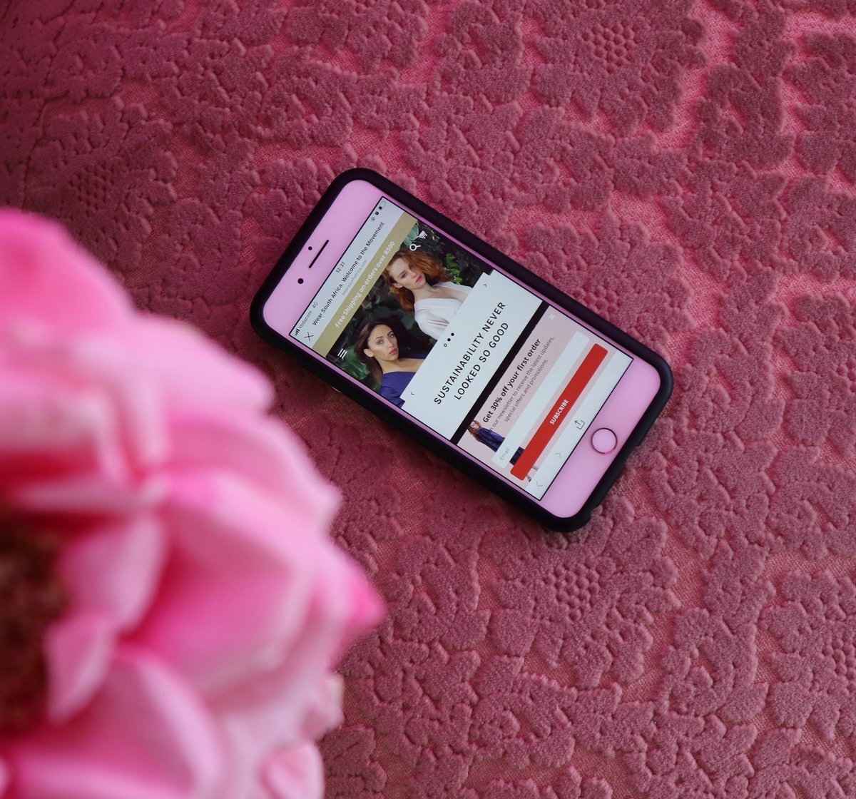 Sustainability never looked so good 📱

#wearsa #buylocal #wearlocal #sustainablefashion