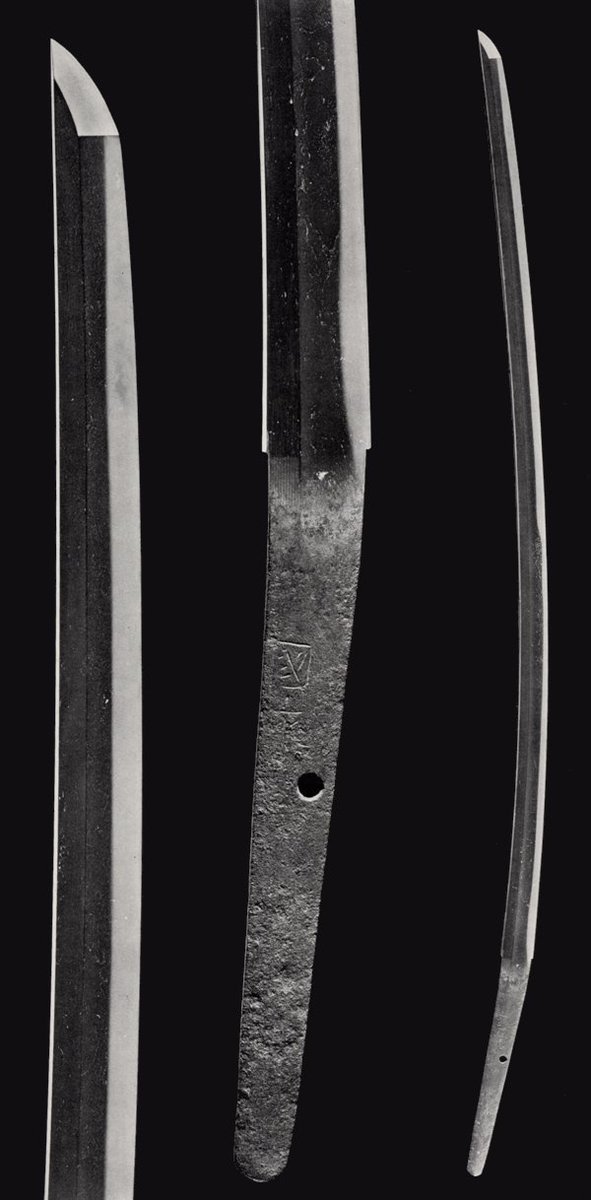 刀剣乱舞 本丸博に五条国永の在銘太刀が展示されるようですね。 画像は