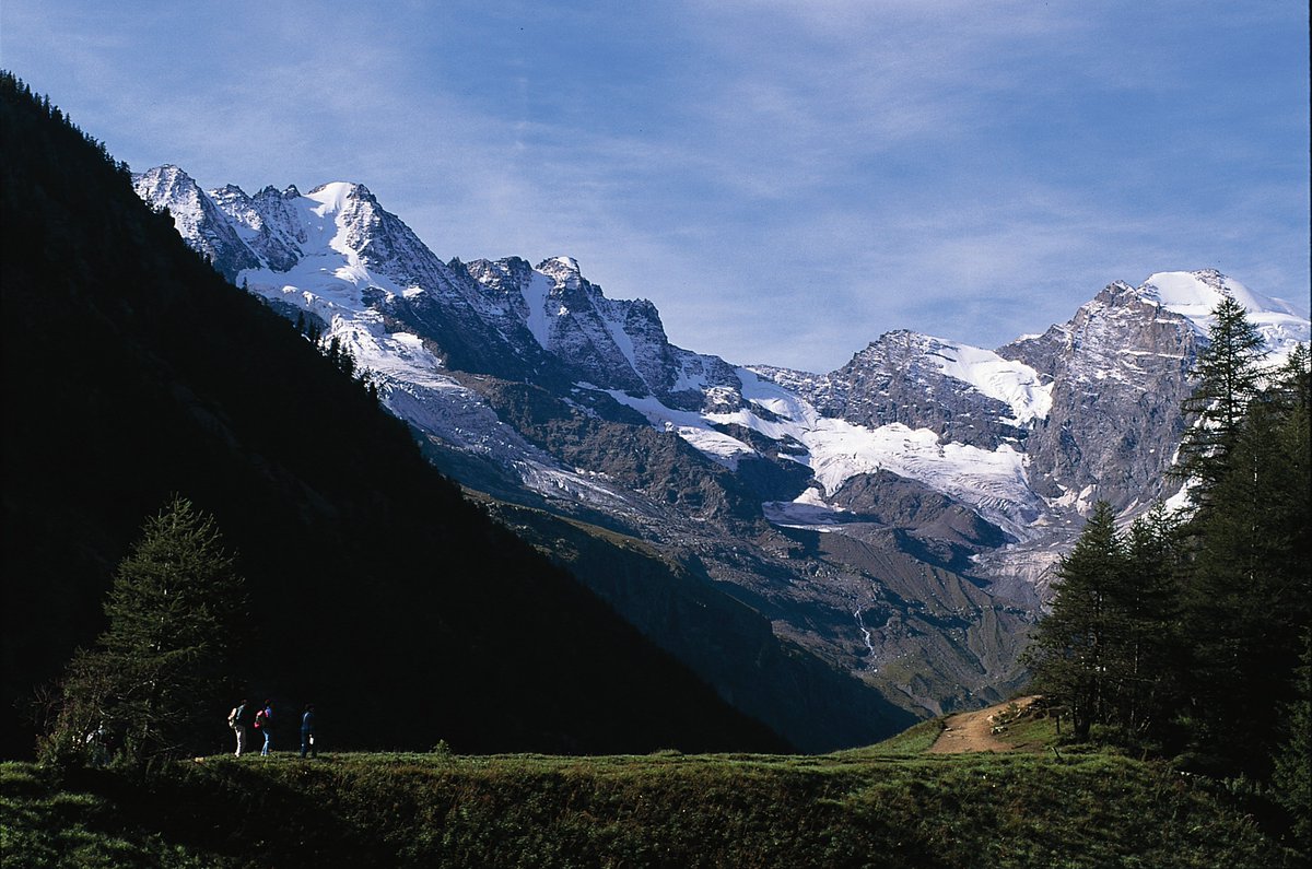 Oggi #25ottobre dopo le 17 su #Rai3 a #Geo la #Valnontey e il <a href="/PNGranParadiso/">Parco Gran Paradiso</a> saranno protagonisti di un reportage girato lo scorso settembre 📺
<a href="/ComuneCogne/">Comune di Cogne</a> <a href="/VisitCogne/">Visit Cogne</a> <a href="/AostaValley/">Aosta Valley, Italy</a> <a href="/Valle_dAosta/">ViverelaValledAosta</a>
pngp.it/notizie/il-par…