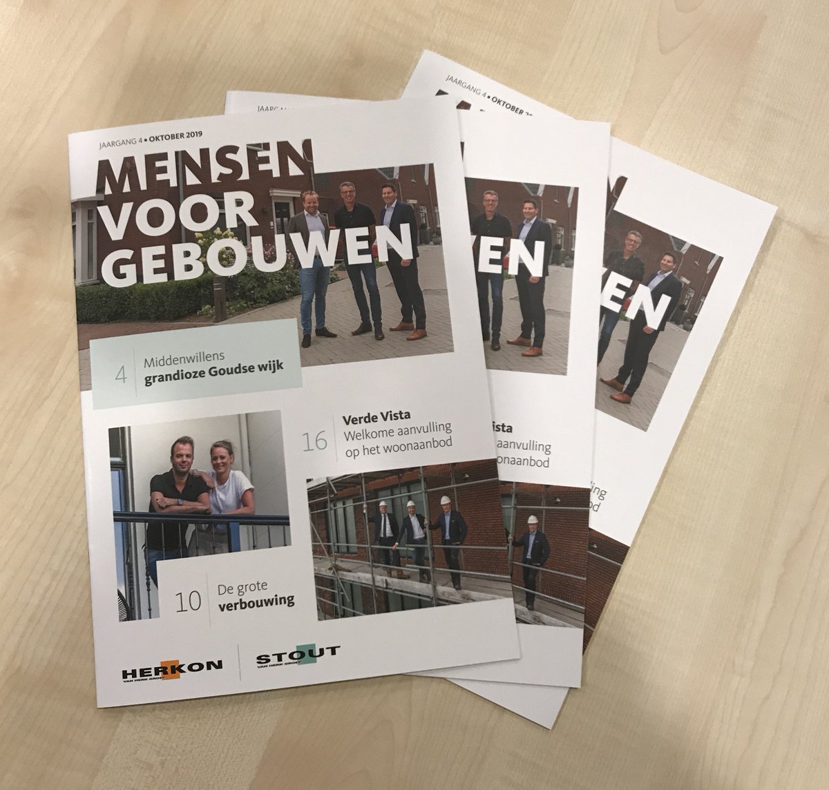 Trots! Alweer de 4e editie van ons magazine ‘Mensen voor gebouwen’. Ook in deze editie staan opdrachtgevers, bewoners, gebruikers, partners en medewerkers centraal. Klik op de link om het magazine online te lezen: ow.ly/6Gfq50wSKa0