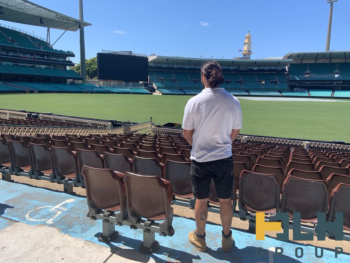 HunterLabour's tweet photo. Laird conducting this weeks client visit at the Sydney Cricket Ground fantasising on the sporting career that never was 🏏🏉⚽
___
#hunterlabourhire #hlhgroup #labourhire #labourhiresydney #reliablelabour #constructionjobs #sydneybuilder #sydneybuilders #sydneyconstruction https://t.co/0sum2F6eOG