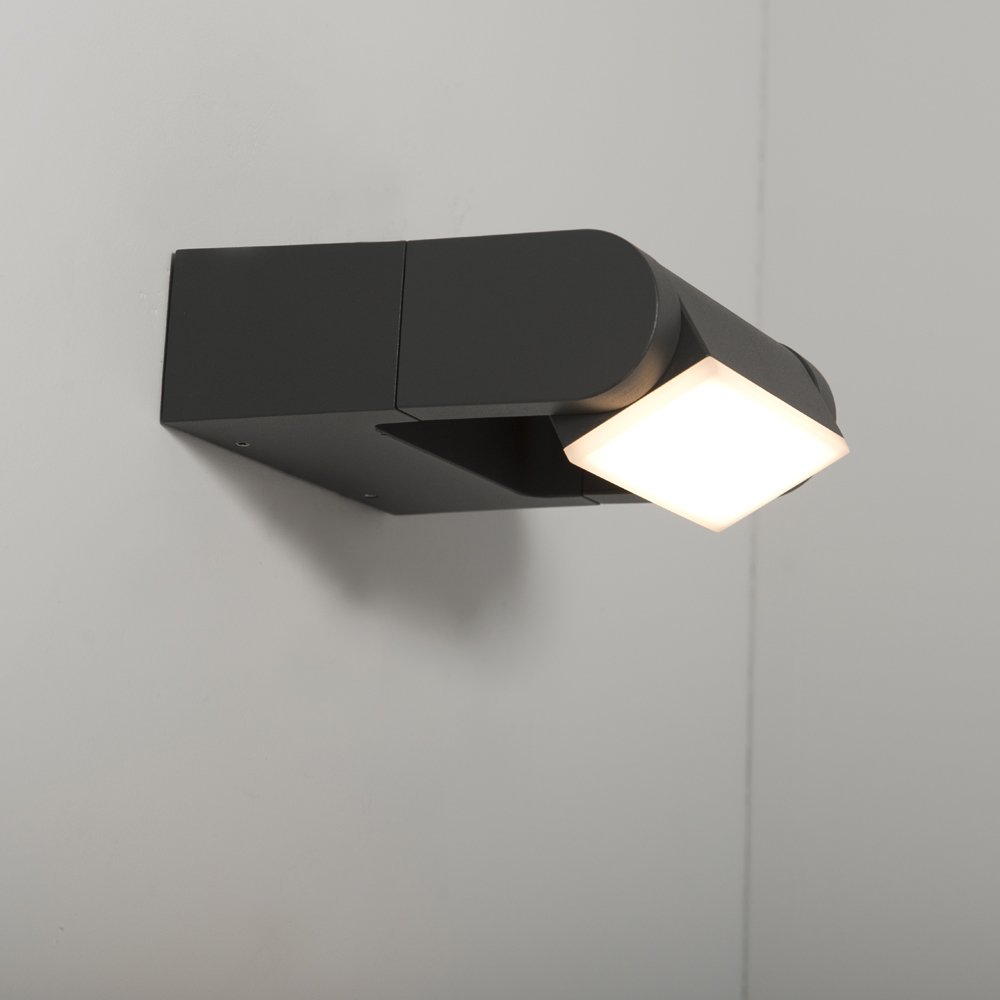 KSRLighting's tweet photo. KSR1908 used by @KeswickBrewery to achieve this look! #KSRLighting #happycustomer #Exteriorlighting #ThursdayMotivation https://t.co/UFvWJ2e6jw
