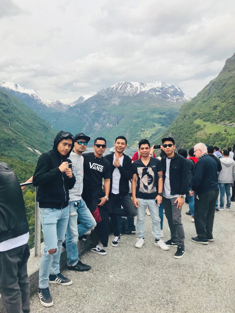 Feel the nature 🦚