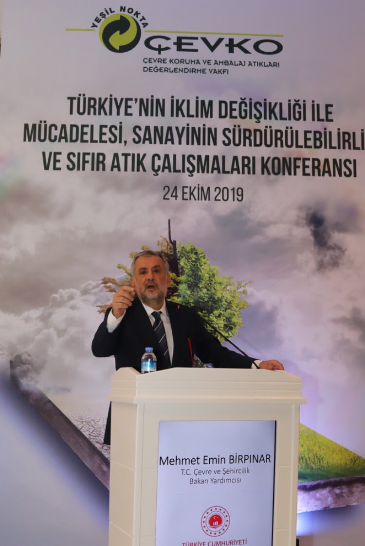 CevkoVakfi's tweet photo. @csbgovtr T.C. Çevre ve Şehircilik Bakan Yardımcısı ve İklim Değişikliği Baş Müzakerecisi Mehmet Emin Birpınar: “İklim Değişikliği dünyanın en öncelikli dört gündem maddesinden biridir, çünkü bu bir kalkınma meselesidir” #birpınar  #iklimdegisikligiilemucadelekonferansı #csb https://t.co/tLDQOtqsF4