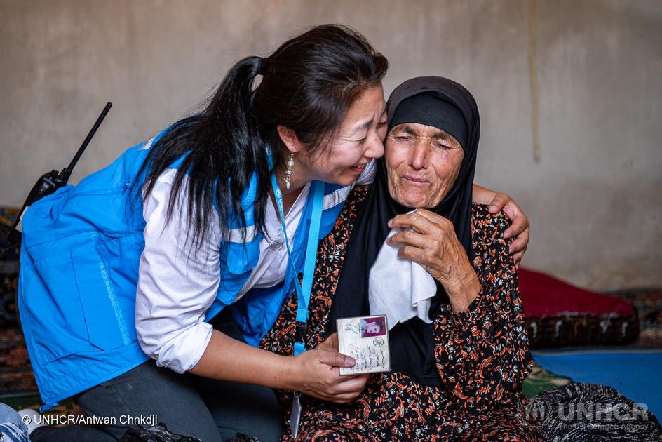 No matter the challenges ahead, on #UNDay we strengthen our commitment to protect refugees, internally displaced persons and stateless people.

Help us help them and #ShapeOurFuture!