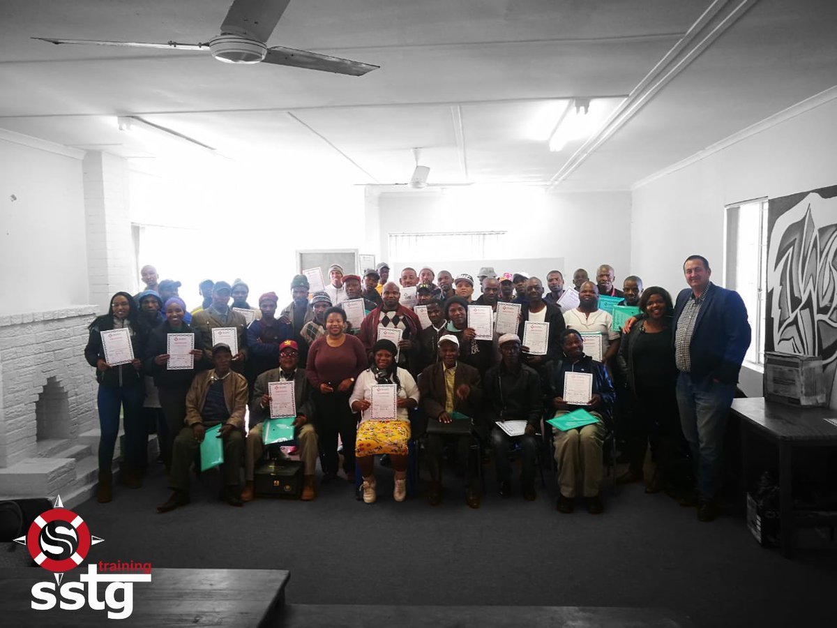 sstgtraining's tweet photo. *SSTG Community Work*

#sstg #safety #sea #ocean #community https://t.co/aPTA6naaea