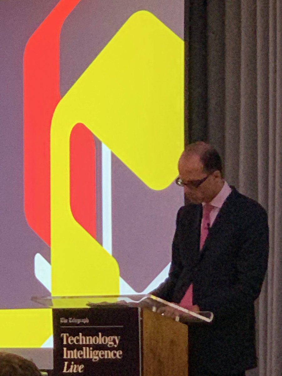 AnneBoden's tweet image. Looking forward to speaking at Technology Intelligence Live. @TelB2BEvents #techIntel19