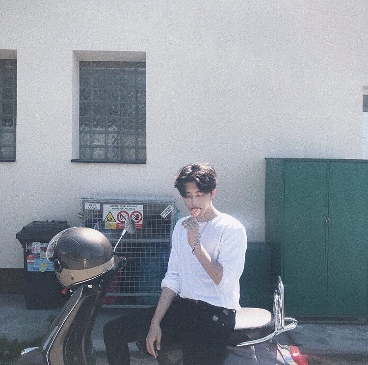 𝐃𝐢𝐧𝐝𝐚𝐧 ft:ขี้เกียจ tweet media