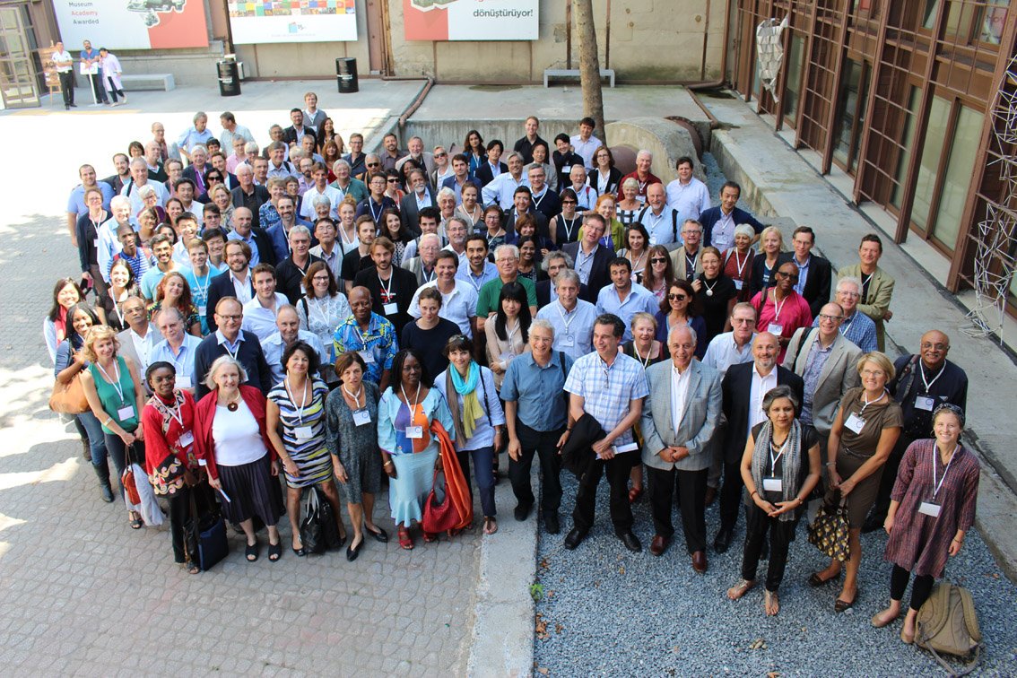 ISA Global Dialogue (@isagdmag) on Twitter photo Read about the process & outcomes of the International Panel on Social Progress <a href="/ipsprogress/">IPSP</a> in Jeff Hearn’s article published in <a href="/isagdmag/">ISA Global Dialogue</a> bit.ly/2kJ3Guu @ISA_sociology @SAGEsociology <a href="/Sociology_PhD/">Junior Sociologists Network</a> #gender #inequality #socialchange Read about the process & outcomes of the International Panel on Social Progress <a href="/ipsprogress/">IPSP</a> in Jeff Hearn’s article published in <a href="/isagdmag/">ISA Global Dialogue</a> bit.ly/2kJ3Guu @ISA_sociology @SAGEsociology <a href="/Sociology_PhD/">Junior Sociologists Network</a> #gender #inequality #socialchange