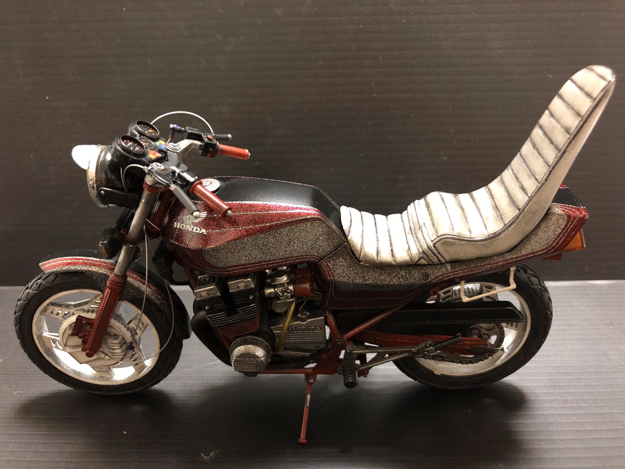 プラモデル 当時物 厚い アオシマ cbx 族車