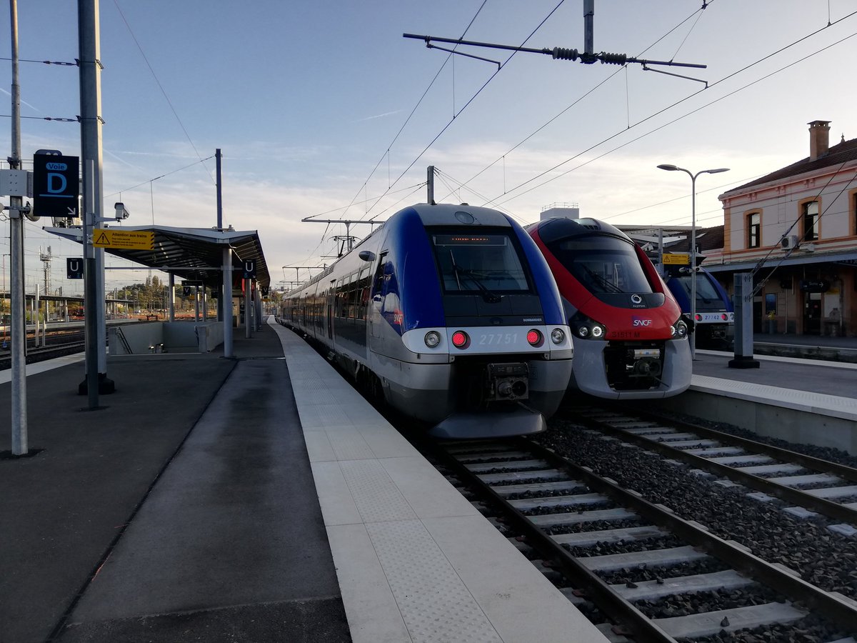 lejeunedutrain's tweet photo. Quelque photos de la Nouvelle Gare d'Annemasse qui sera à terme la 4eme Gare d'Auvergne Rhône-Alpes avec la mise en place du #LémanExpress et des #RegioExpress Annemasse Saint Maurice (CH) via Genève.
@SNCFTERAURA https://t.co/JJFCOHJfE0