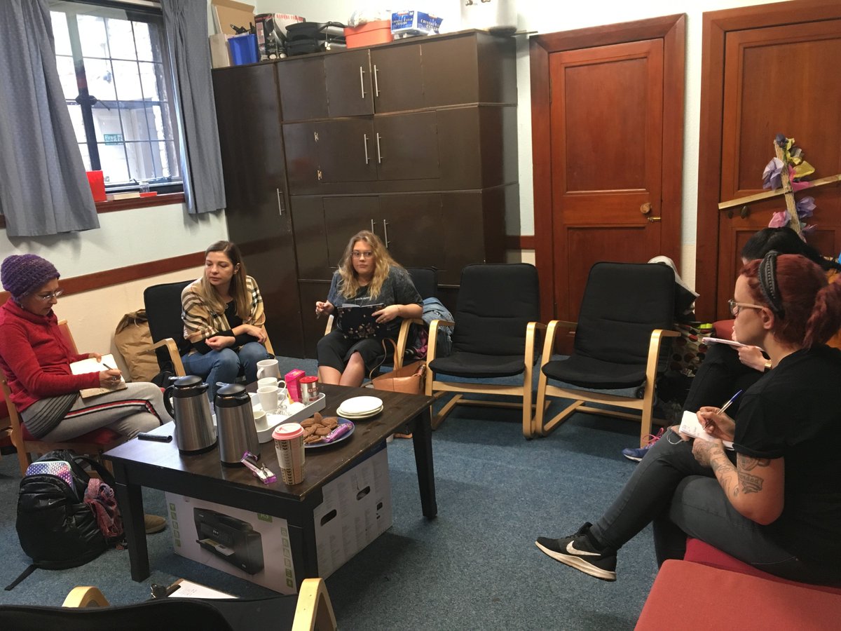 GreenerGranton's tweet photo. We had a great session on #OpeningSocialEnterprise/ #StartingOwnBusiness at #GrantonChurch yesterday. Lots of inspirational people with fantastic ideas. Big THANK YOU💚💚💚 to Anna from #FirstPortUK for the workshop. Keep checking our social media for the next one on finances👍👍 https://t.co/lhFohSQEZj