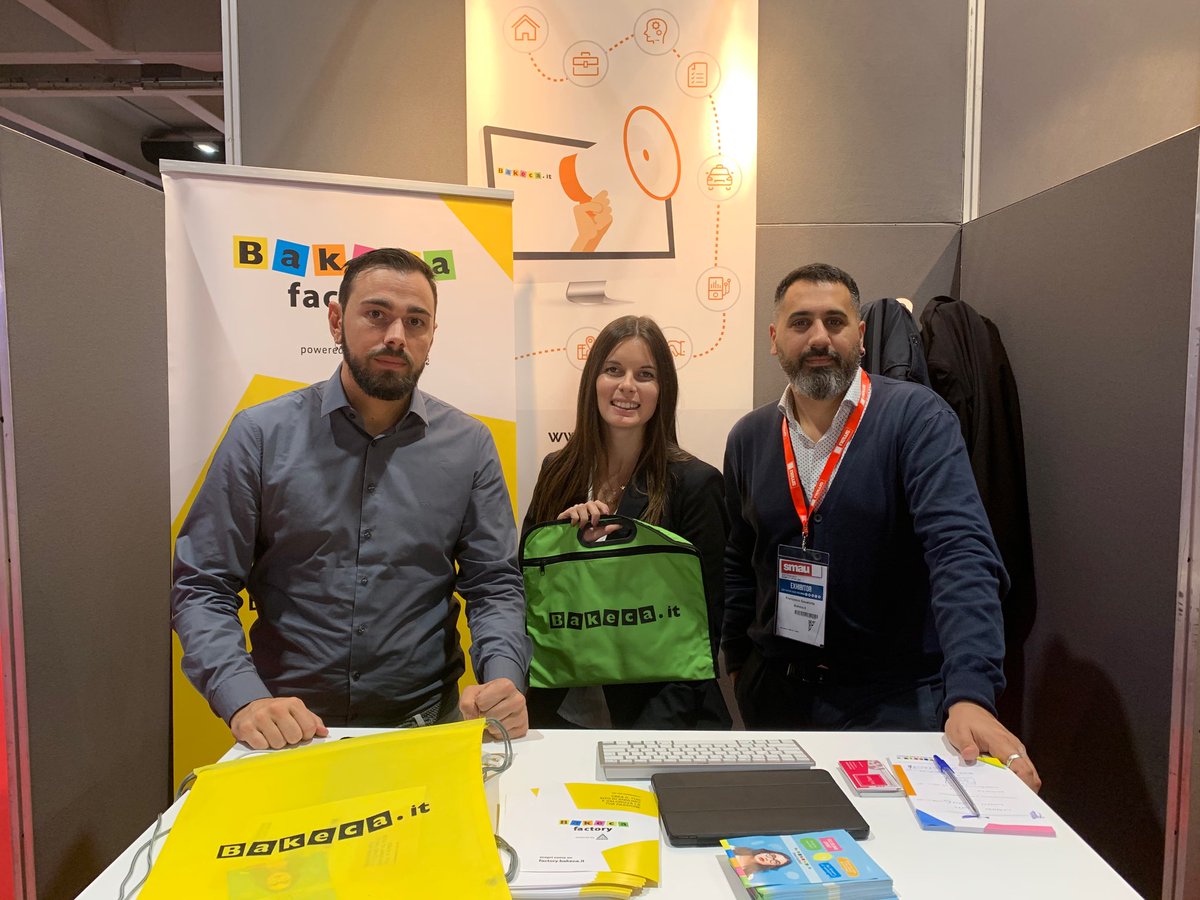 bakecait's tweet photo. 💻 La nostra proposta per aiutare le piccole realtà a digitalizzarsi è basata su strumenti concreti, momenti di incontro e know-how.

🚀 Tutto questo è #BakecaFactory, il progetto che stiamo presentando in questi giorni a #Smau Milano:

➡️ Scopri di più https://t.co/0VnrbMbl1Y https://t.co/nFBbUyGmxo