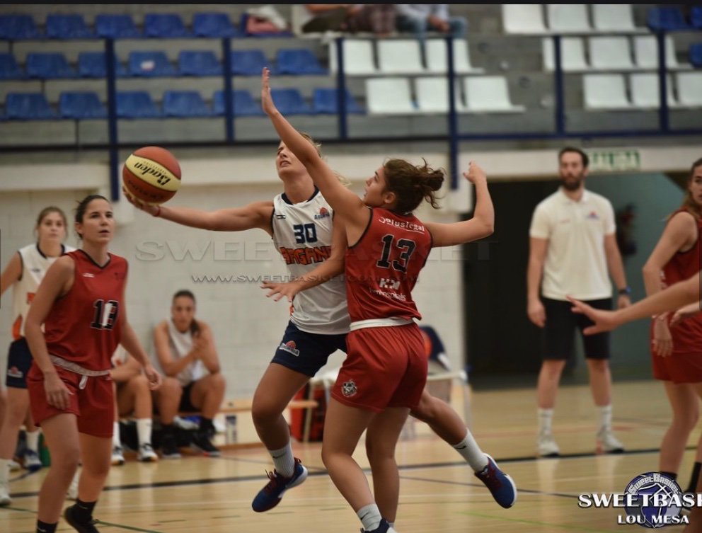 AllStarDONac's tweet photo. #NFpar #NFimpar

MVP Jornada 4

@Beamartineez de Hafesa @baloncesarganda 

25 pts 8/12 TC, 6 reb y +23 en +/- en La Poveda, enhorabuena!!!

#IIIAllStarSolidario

Foto @SWEETBASKET2 https://t.co/bs3ImxNxxO