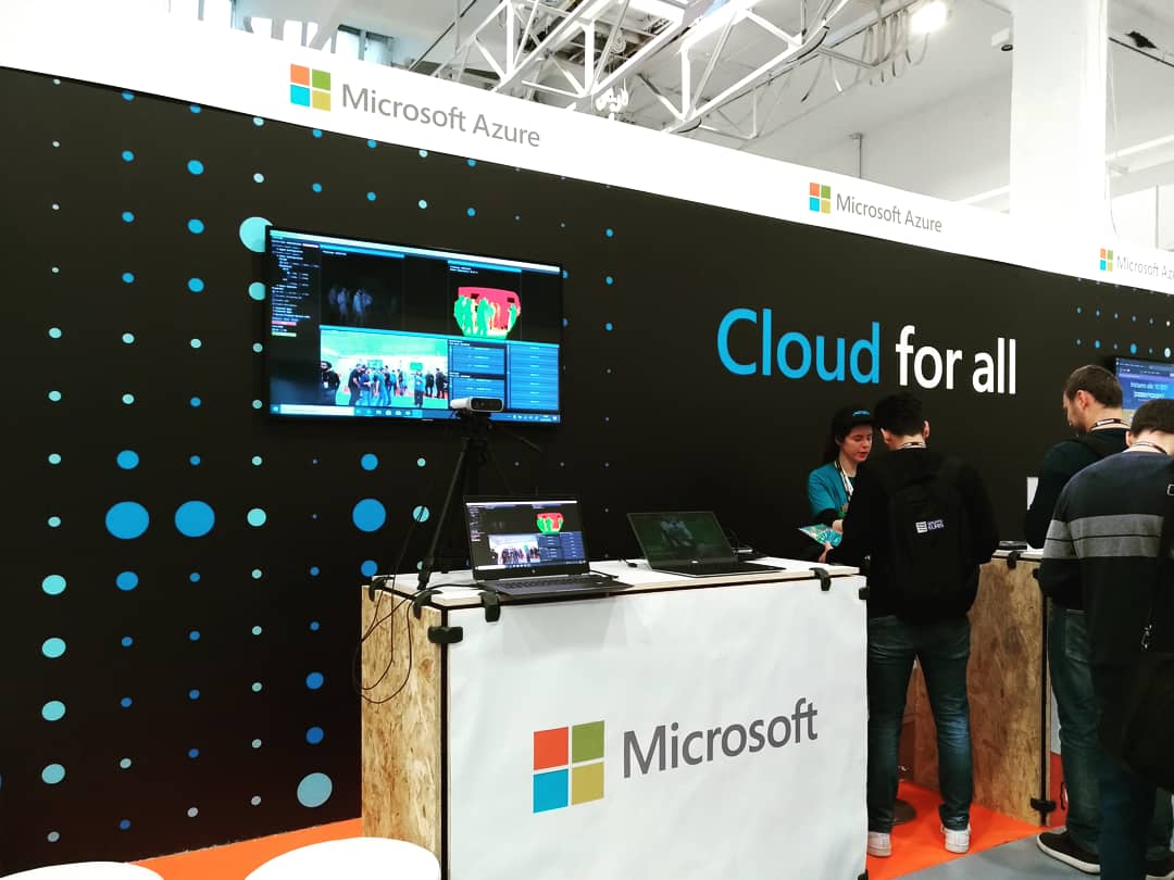 microsoftitalia's tweet image. Oggi siamo al #CodemotionMilan19! Ti aspettiamo al nostro booth dove parleremo di diversi topic con i nostri MVP e i nostri esperti Azure. #MeetMicrosoft @CodemotionIT