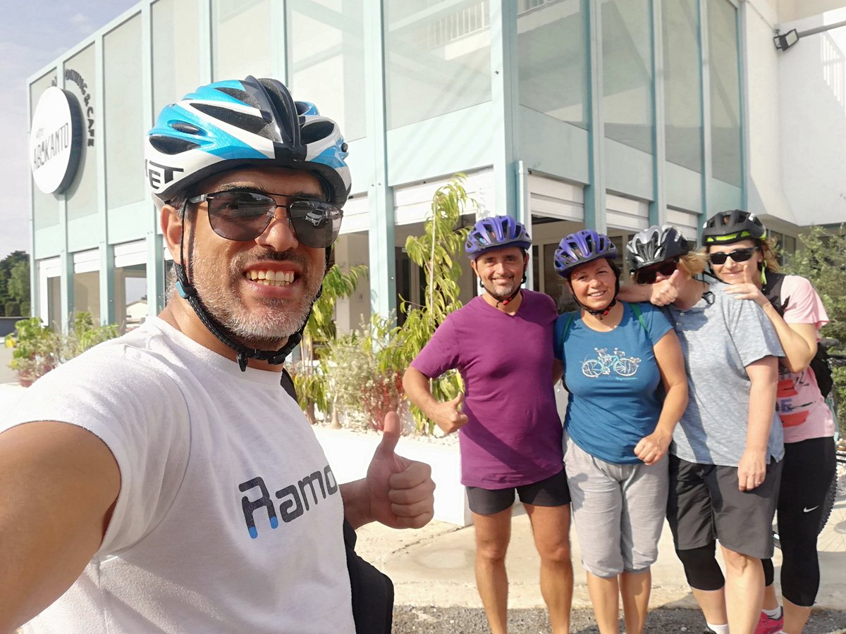 RamoProCycling's tweet photo. Giro de Cafe by Ramo โ๐ดโโ๏ธ๐ดโโ๏ธยฎ๏ธ๐จ๐พ
#ramoprocycling #Ramocoach https://t.co/aHjuS4ATKp