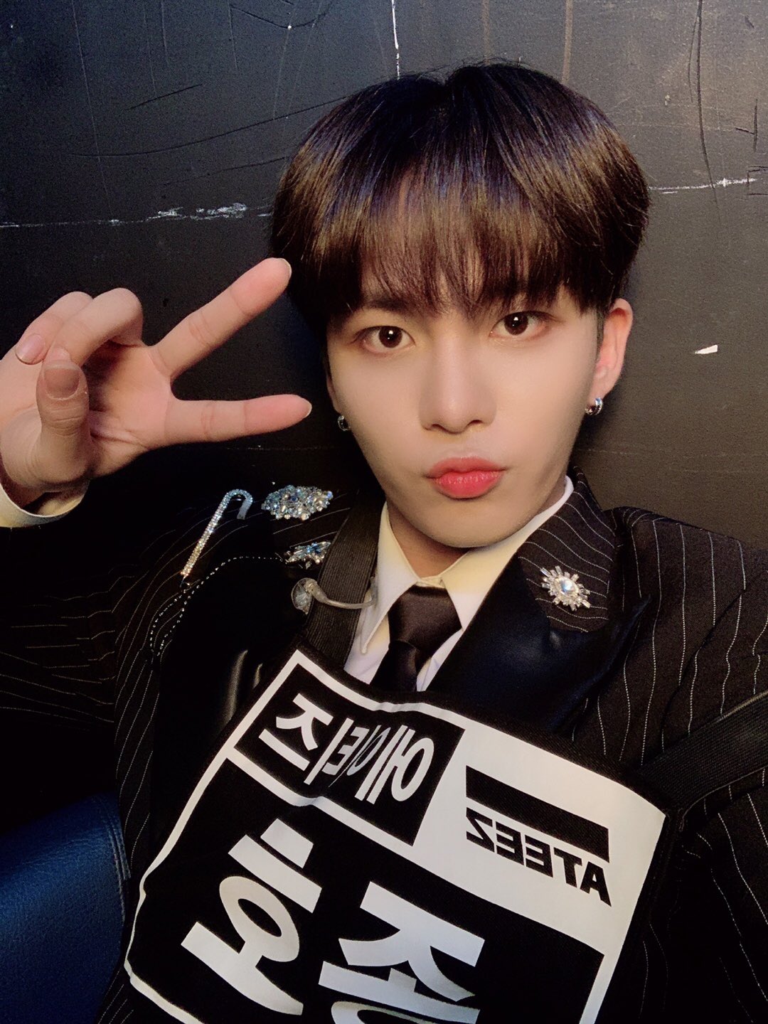 ATEEZ ユノ　証明写真 ateez ユノ 証明写真 - メルカリ