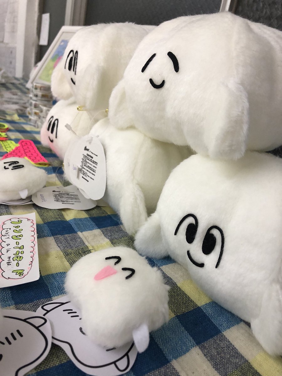 総額一億円マーケット無事終了しました!平日にも関わらずお越し頂いた皆さまありがとうございました!?明日はいよいよテンサイフェスタです!人形持って行きます!!あと歯似顔絵やります!明日金曜は予約無しのフリーでやります〜〜