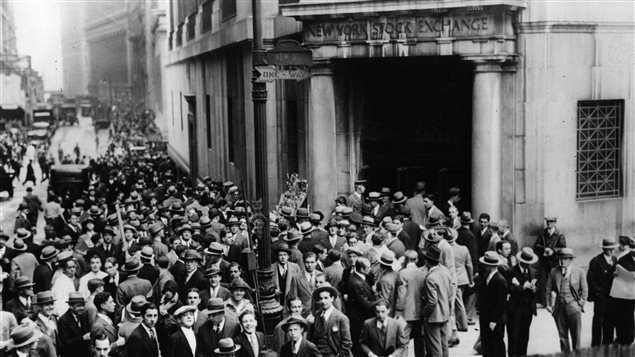 RodolpheKrauss's tweet photo. Il y a exactement 90 ans, commençait le #krach de 1929. Un jeudi 24 octobre... Les performances passées ne présagent pas des performances futures... https://t.co/NwV2f8sEpg