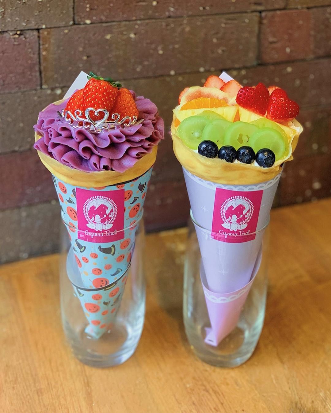 Genic Cafe カフェ巡り グルメ巡り アンバサダーの紹介するインスタ映えカフェ情報をcheck クレープリーチロル 世田谷 食べたい人rt T Co Czyihnfux4 Genic Cafe インスタ映え カフェ カフェ巡り カフェ好き スイーツ
