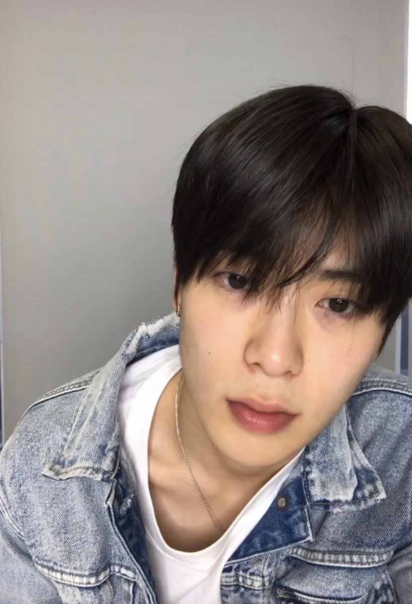 나 tweet media
