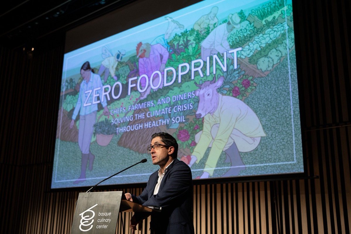 bculinary's tweet photo. "Anthony Myint, muestra cómo la mentalidad de un chef puede influir en el resto de sectores y conectar la #Gastronomía con grandes desafíos" @JMAizega #BCWP2019 #FoodForChange https://t.co/zZhCKCu7SQ