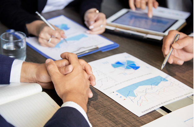 AlaghaCo's tweet photo. HOW ALAGHA &amp; COMPANY CAN HELP YOUR FIT-OUT PROJECT MANAGEMENT?
Read Now;
https://t.co/4R2r7jAU8t
#fitout #fitoutproject #projectmanagement #alaghaandcompany #importfromTurkey #madeinTurkey https://t.co/e1zdkV55JB