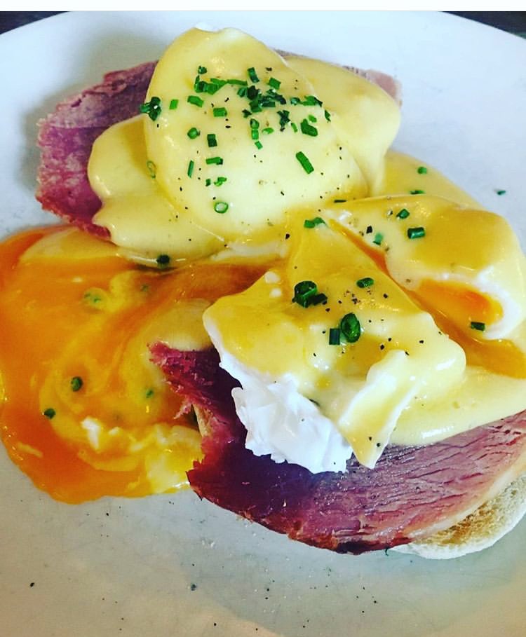 ScranandScallie's tweet photo. When you can’t resist the egg pop 🙈 
.
.
Why not join us this weekend from 8:30am and enjoy breakfast whiles watching the rugby in our bar #breakfast #weekendbreakfast #edinburghbreakfast #rugbyweekend #englandvsnewzealand #walesvssouthafrica #rugbyworldcup #scranandscallie https://t.co/V3lp3PN2Fc