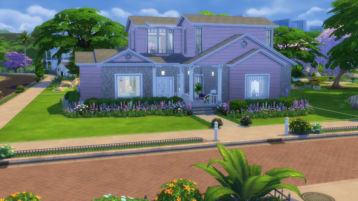 RandomRandee's tweet photo. I have actually been trying to do well with this house the past few weeks, hopefully I'm a real sims builder now~
Available for download on the gallery at: RandomRandee220 https://t.co/q7UAHe43Qc