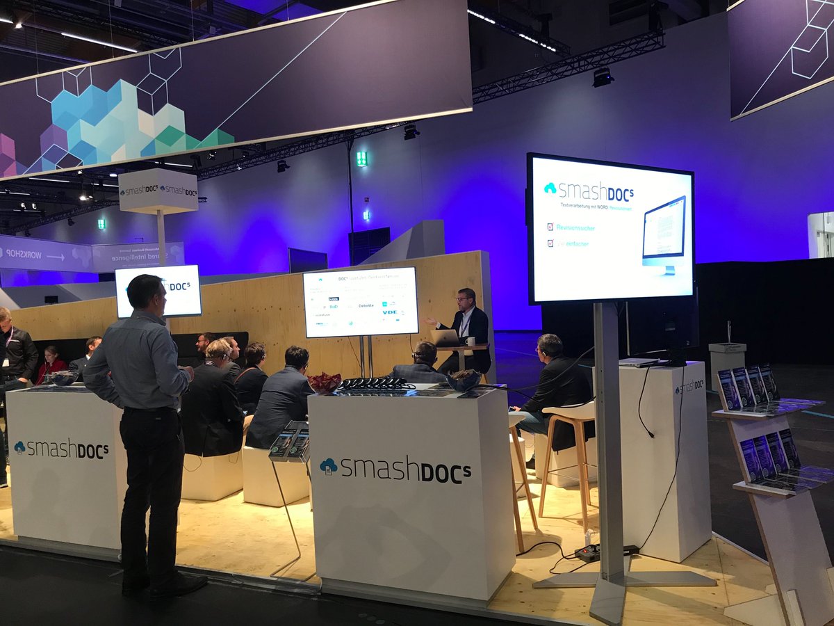 smashdocs's tweet image. Our CEO Christian Marchsreiter is presenting SMASHDOCs at the #Microsoft #BusinessSummit in Frankfurt. @Microsoft