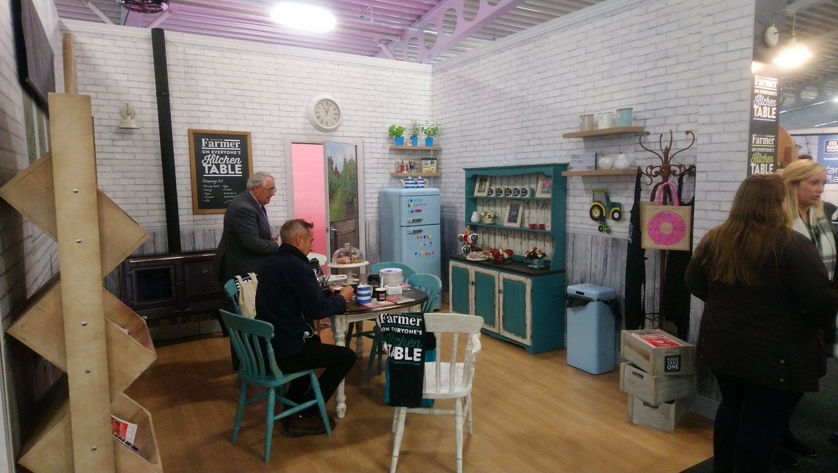 Jantaran's tweet photo. @SouthEastFarmer Thanks for the tea and doughnut for me and @trotty100 in your fab 'kitchen' yesterday at #nfs19 Can't find a piccie so here's mine! https://t.co/8nZhpYT2MR