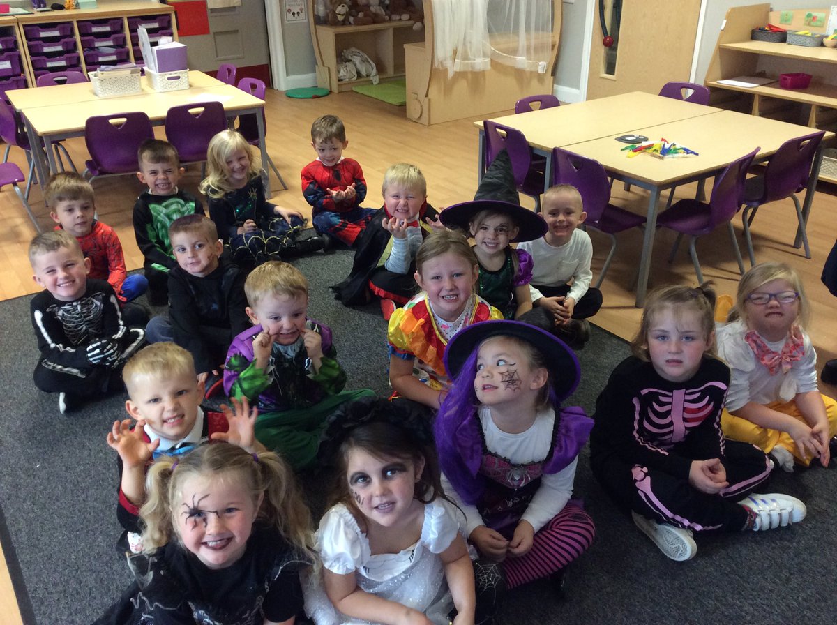 Mrs M Gallagher tweet media