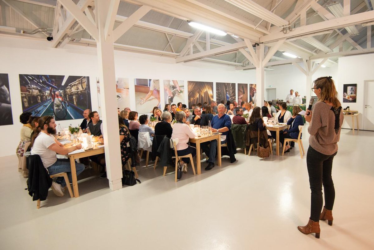 mcsaatchigad's tweet photo. Grand succès pour la 7ème édition de La Table du Comté qui a eu lieu cette année à Rennes: 450 invités, 35 journalistes et influenceurs, + de 1000 visiteurs au "Village Comté". By Ebullition, l'agence évènementielle gastronomique de M&amp;CSAATCHI.GAD. https://t.co/ju4hMiAoPK