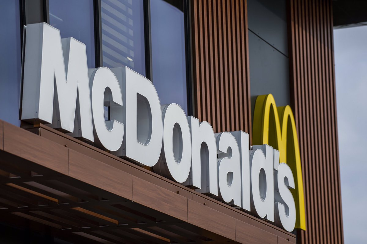 Good morning from a damp and foggy Snetterton. Our first full day today and enjoyed a busy breakfast shift with our new customers. Many local businesses enjoying our coffee, free wifi and table service. A great start. Thank you to all our new staff who have started superbly.