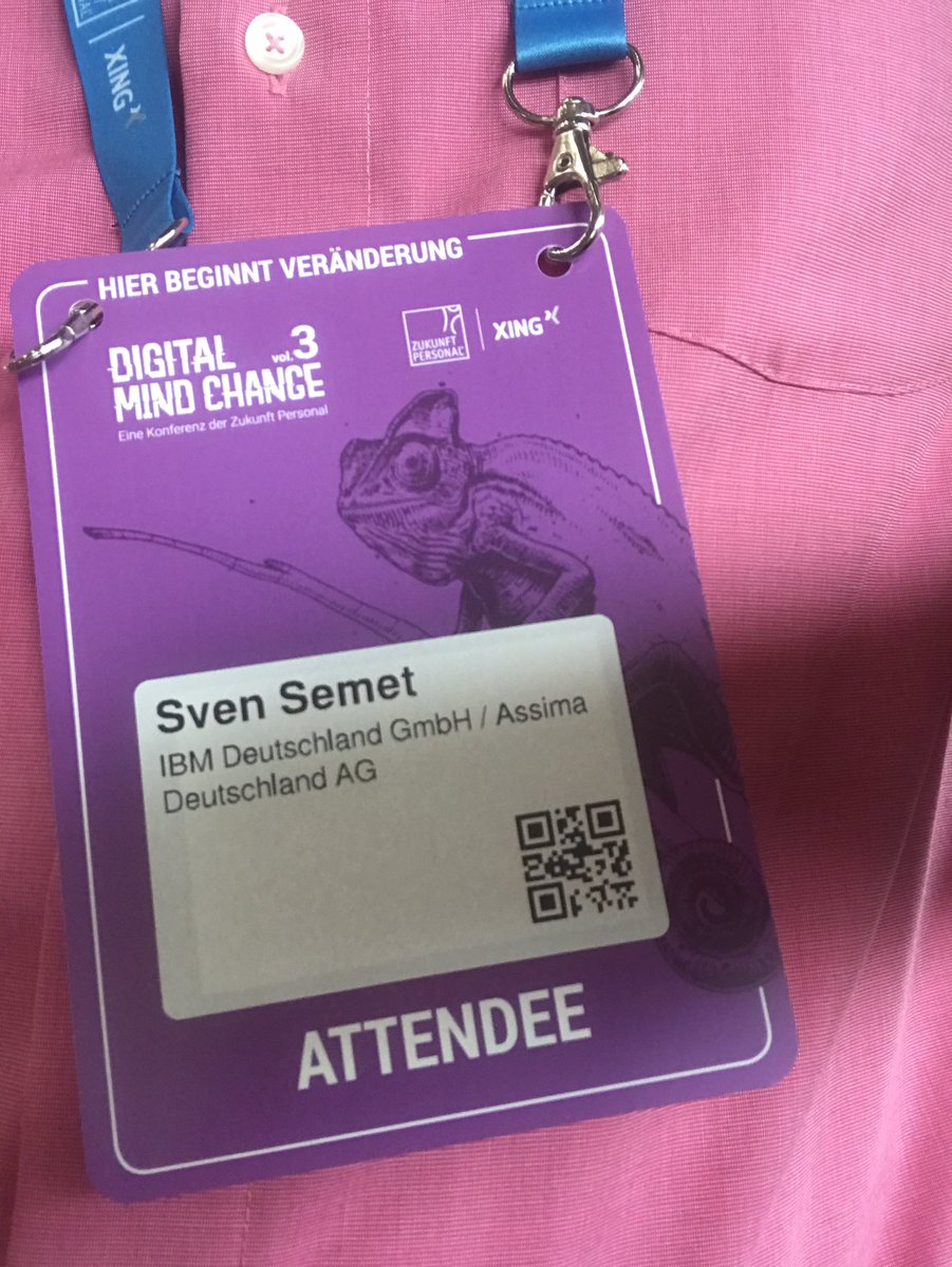 SvenSemet's tweet photo. Die #DigitalMindChange #DMC19 läuft ... klasse Moderatoren wie @KatCeMod @SvenFranke @Tobias_Koedel mit spannenden Gästen, Speaker & Expert*innen #FutureOfWork #NewPay #NewWork @HRMview @MarcWagner1975 @SabineSauber https://t.co/xpFImojYif