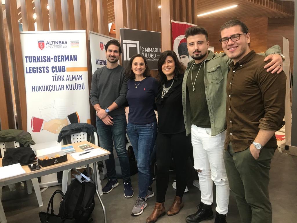 trdehukuk's tweet photo. 2019-2020 akademik yılının açılışını Kulüp Tanıtım Etkinliği ile gerçekleştirdik. https://t.co/dkBYCJfDQF
