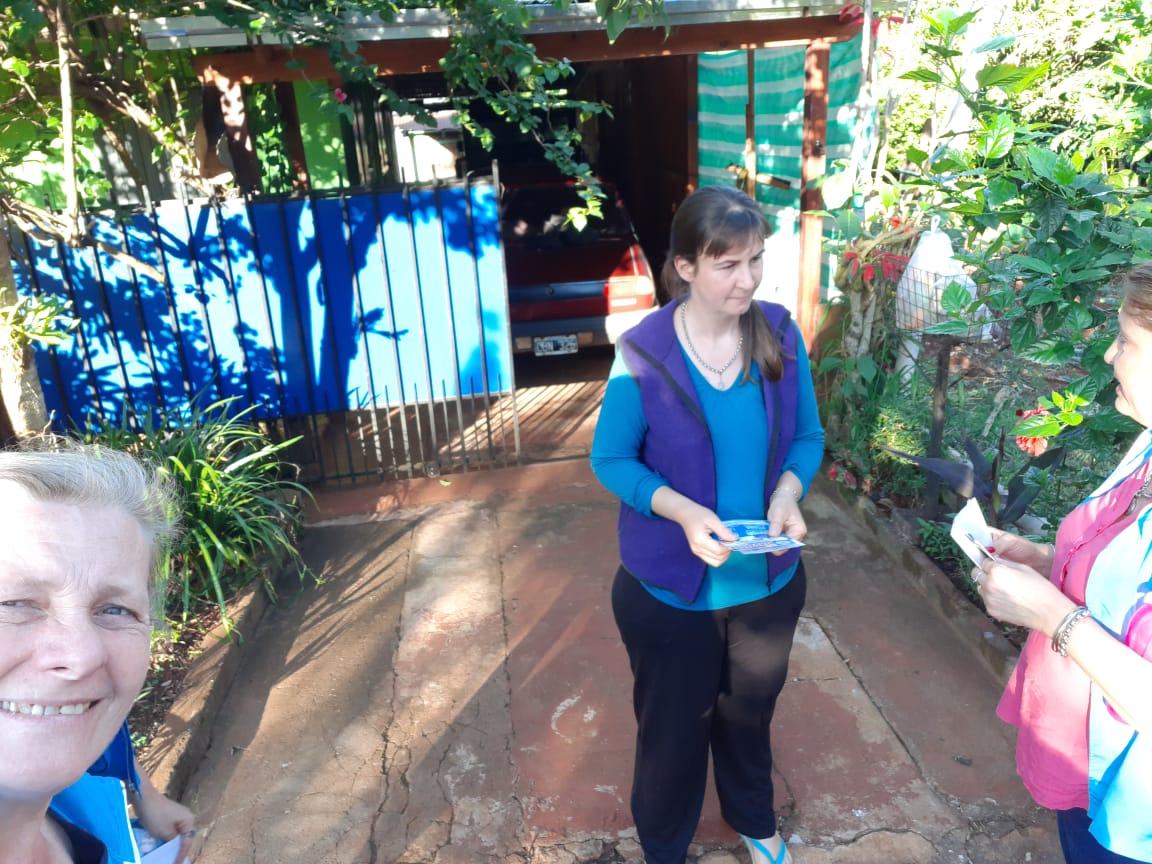 mariluleverberg's tweet photo. #GralAlvear #militancia #casaxcasa 
@ADOMIS_Misiones @udpm_misiones  #CortaConCorta 27/10 TOD☀️S con el MISIONERISMO  @alferdez 🇦🇷

@SartoriDiegoH @ivonneaqui candidatos a diputados nacionales 

@Gladisbangel @vivilurdesmere https://t.co/CzEWL3NwVf