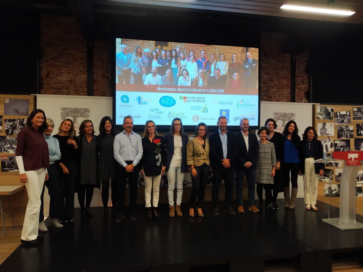 talentsolidario's tweet photo. Bienvenidos @ongcivesmundi, @fundabem_avila, @Respiralia, @AljaraqueF, @fundacion_altum, @FundacionCadete, @CuinFundacion, @giftandtask, @EdadyVida, @FASM_es, @fpdeseo, @FundacionSonSor y @SomosNupa #somosred https://t.co/9r7dc5IlZr